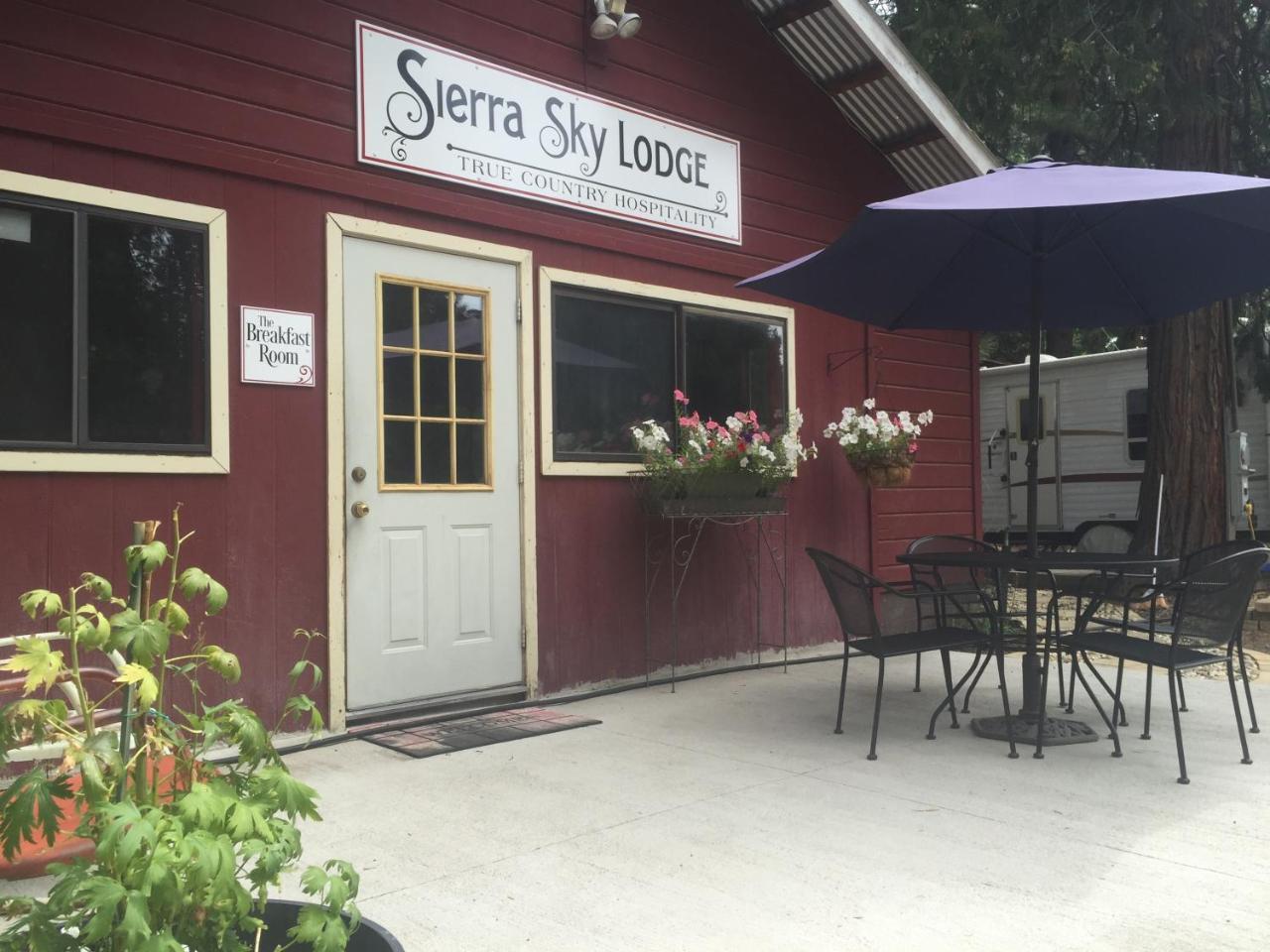 Sloat Sierra Sky Lodge المظهر الخارجي الصورة